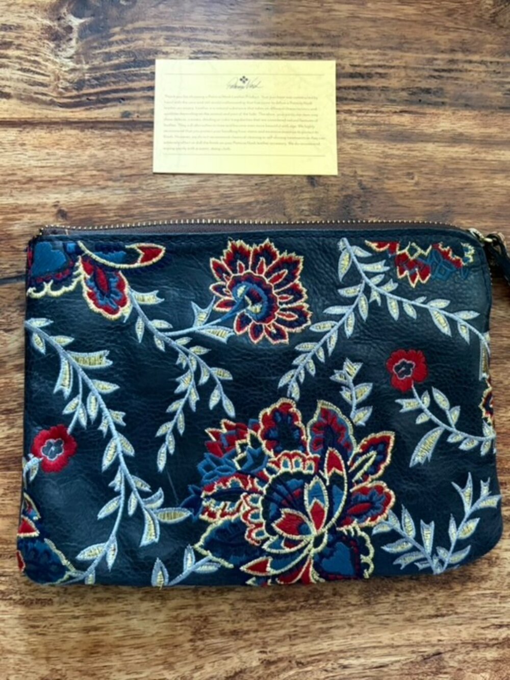 Gorgeous Patricia Nash Leather Handbag